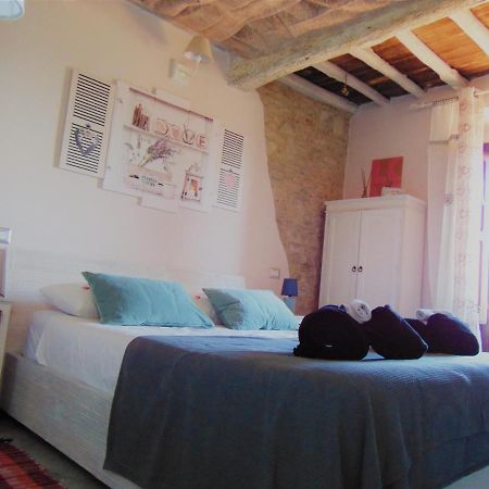 B&B Un Posto Nel Mondo Siena Buitenkant foto